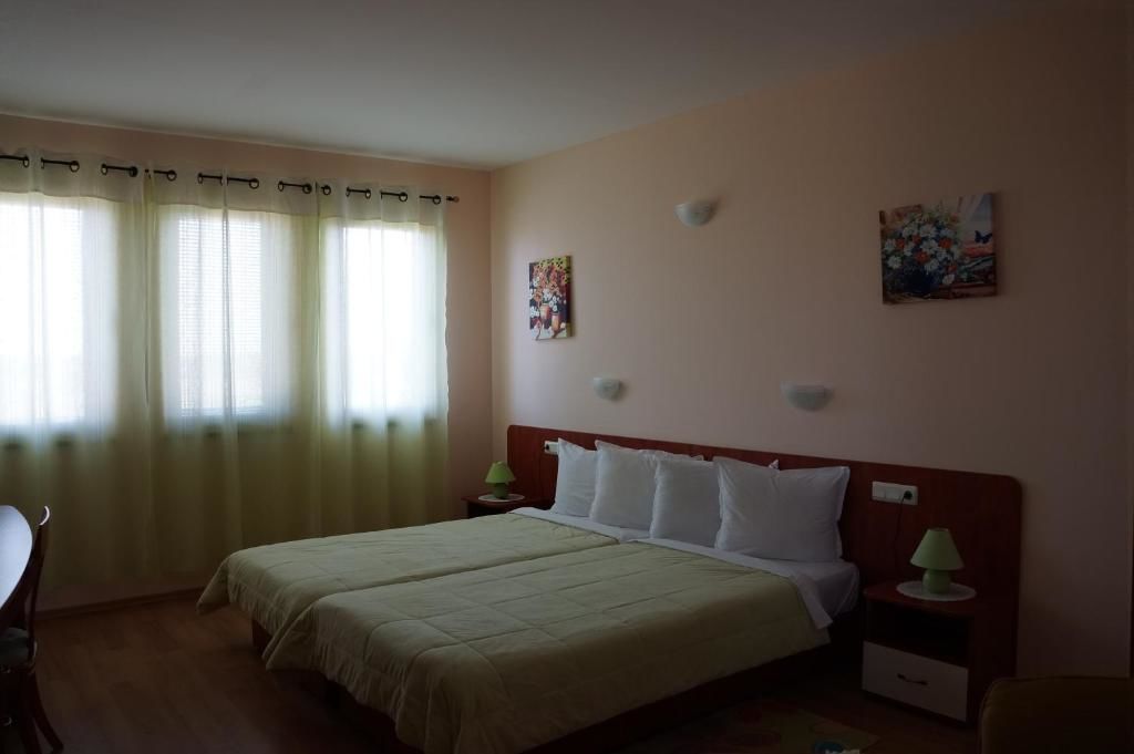 Гостевой дом Guest House Golden Flake Болгарево-56